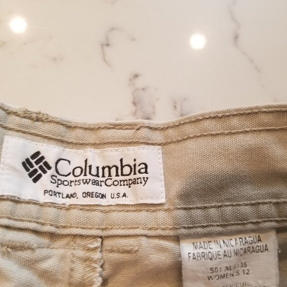 Columbia Shorts -  Cargo Style - Size 12 - Picture 6 of 12